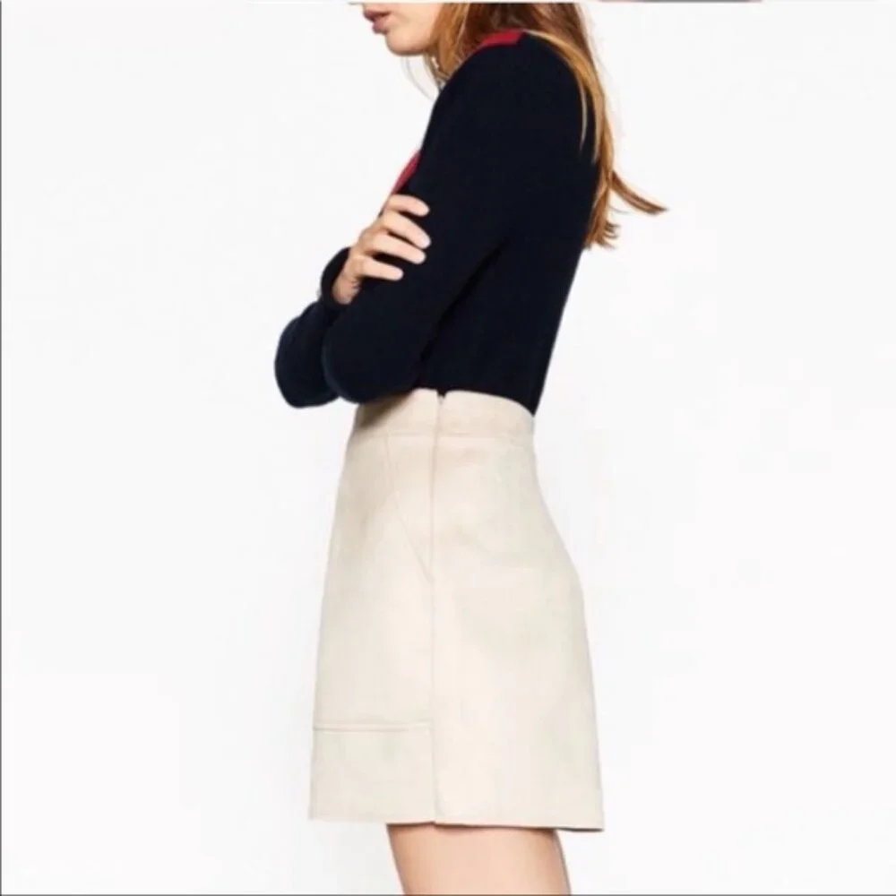 ZARA | Beige Faux Suede High Waisted Shorts (M) - Picture 5 of 8